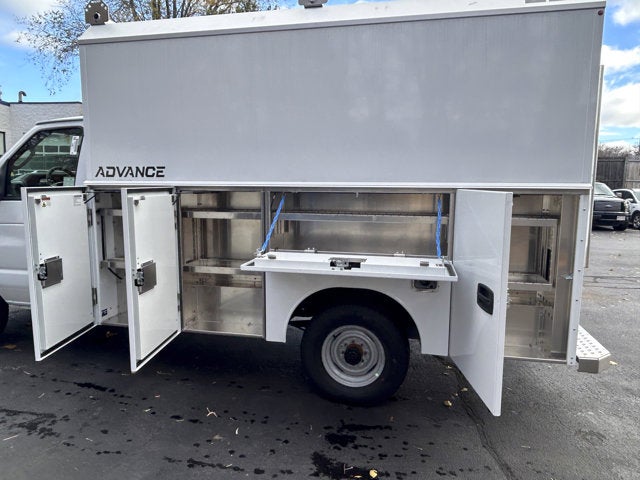 2026 Ford E-Series Cutaway E-350 SRW