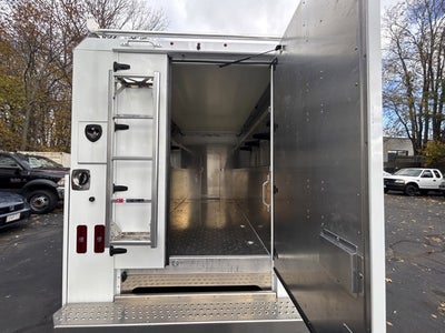 2026 Ford E-Series Cutaway E-350 SRW