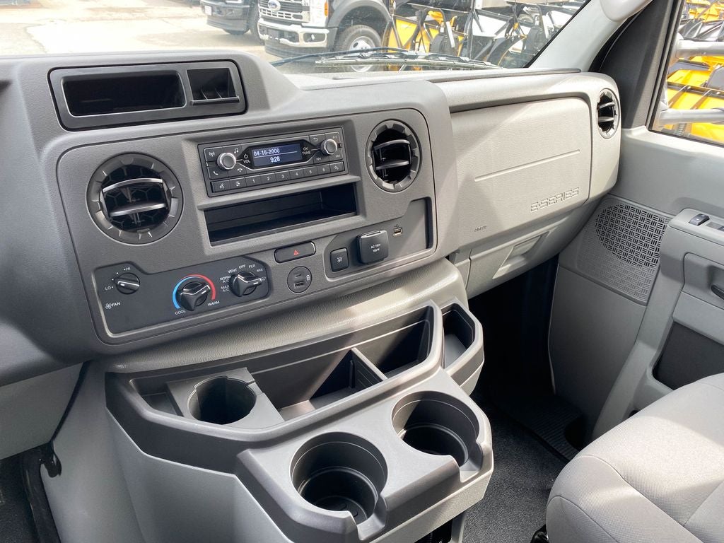 2026 Ford E-350SD Base Cutaway