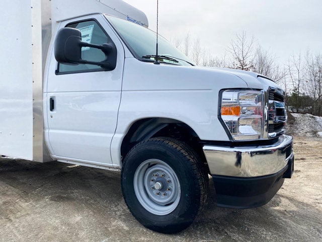 2026 Ford E-350SD Base Cutaway