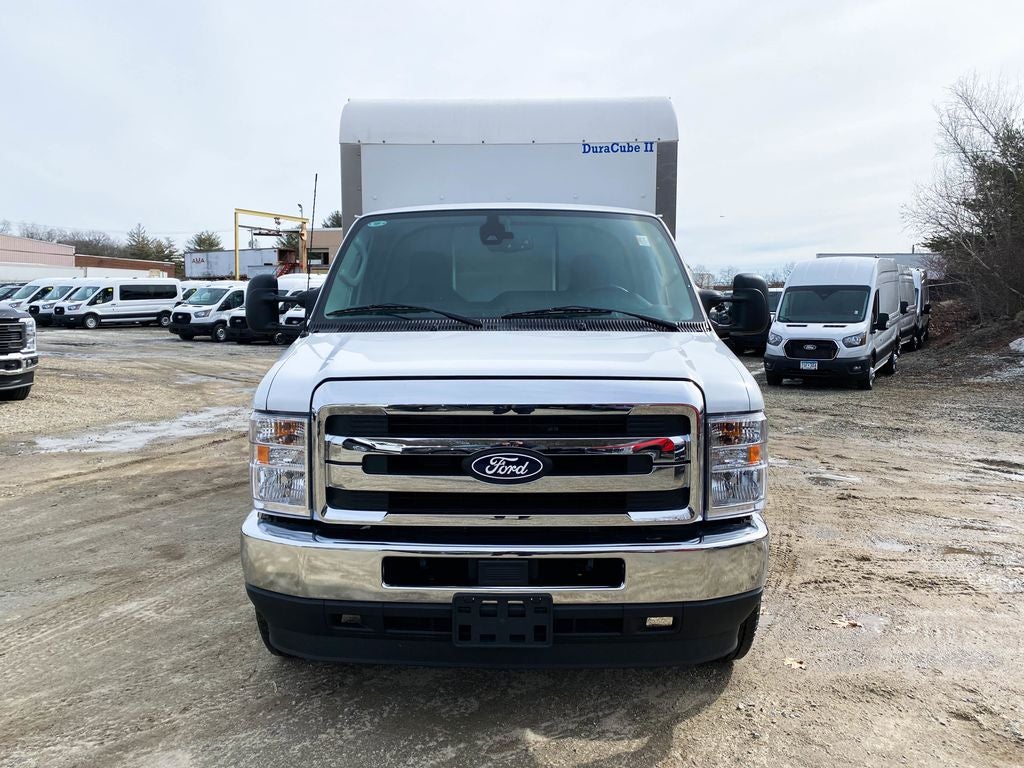 2026 Ford E-350SD Base Cutaway