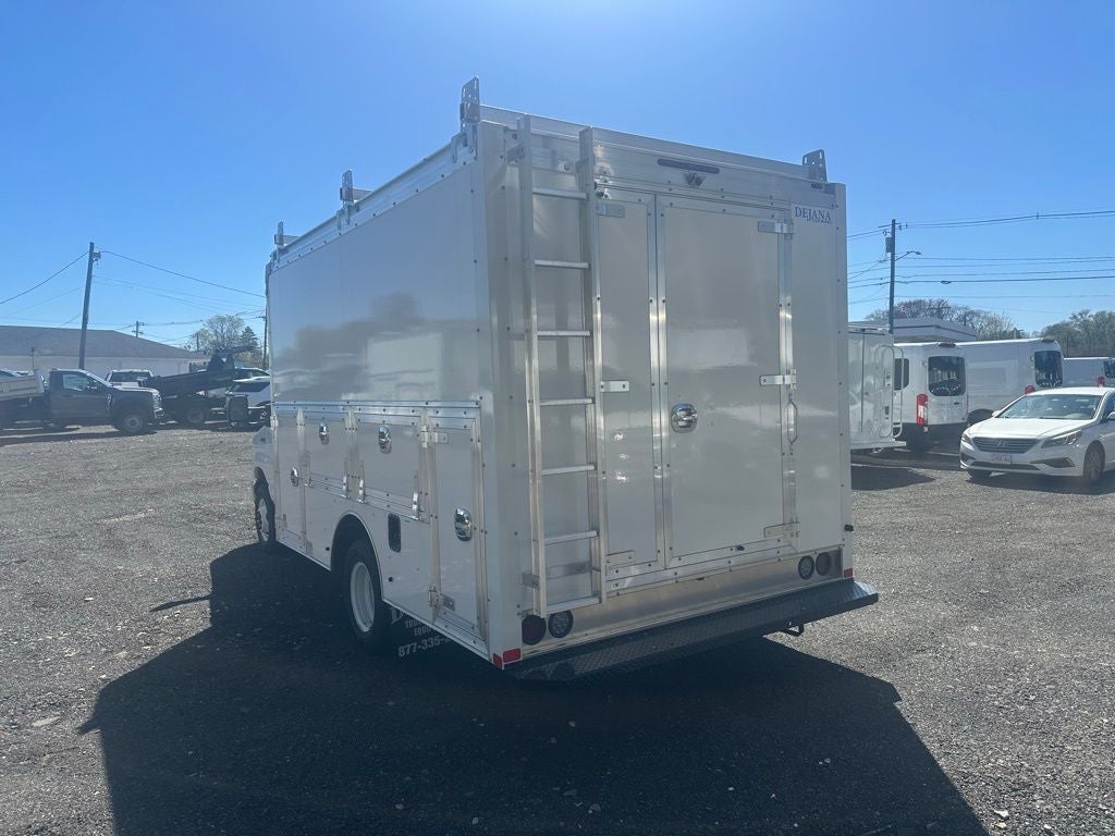 2026 Ford E-Series Cutaway 12ft Box Truck