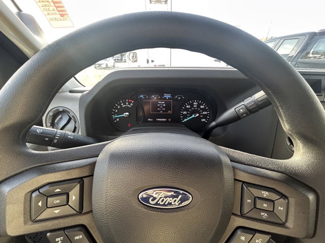 2026 Ford E-Series Cutaway E-350 SRW