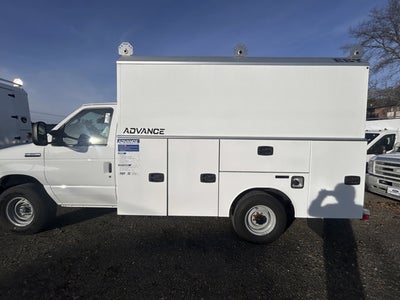 2026 Ford E-Series Cutaway E-350 SRW