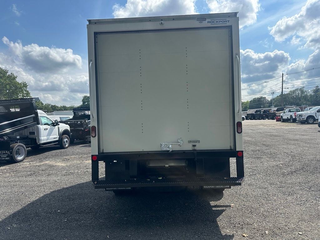 2027 Ford E-Series Cutaway E-350 SRW