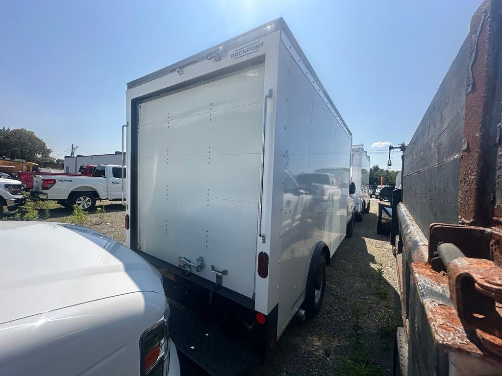 2027 Ford E-Series Cutaway E-350 SRW
