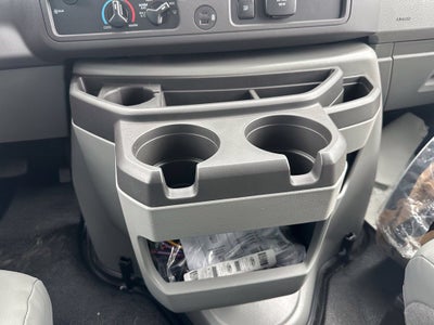 2027 Ford E-Series Cutaway Base