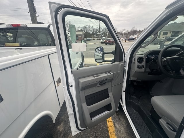 2026 Ford E-Series Cutaway 12ft Box Truck