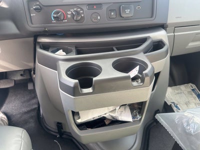 2027 Ford E-Series Cutaway Base