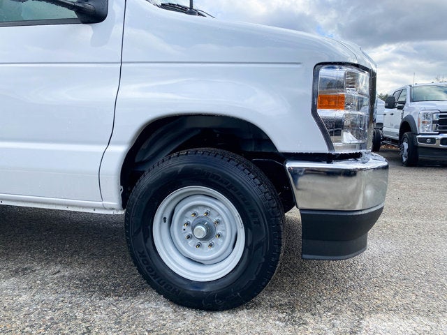 2026 Ford E-Series Cutaway 10ft Box Truck