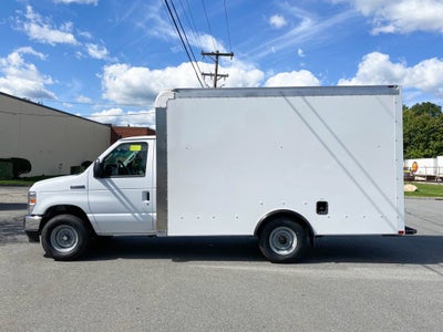 2027 Ford E-Series Cutaway E-350 SRW