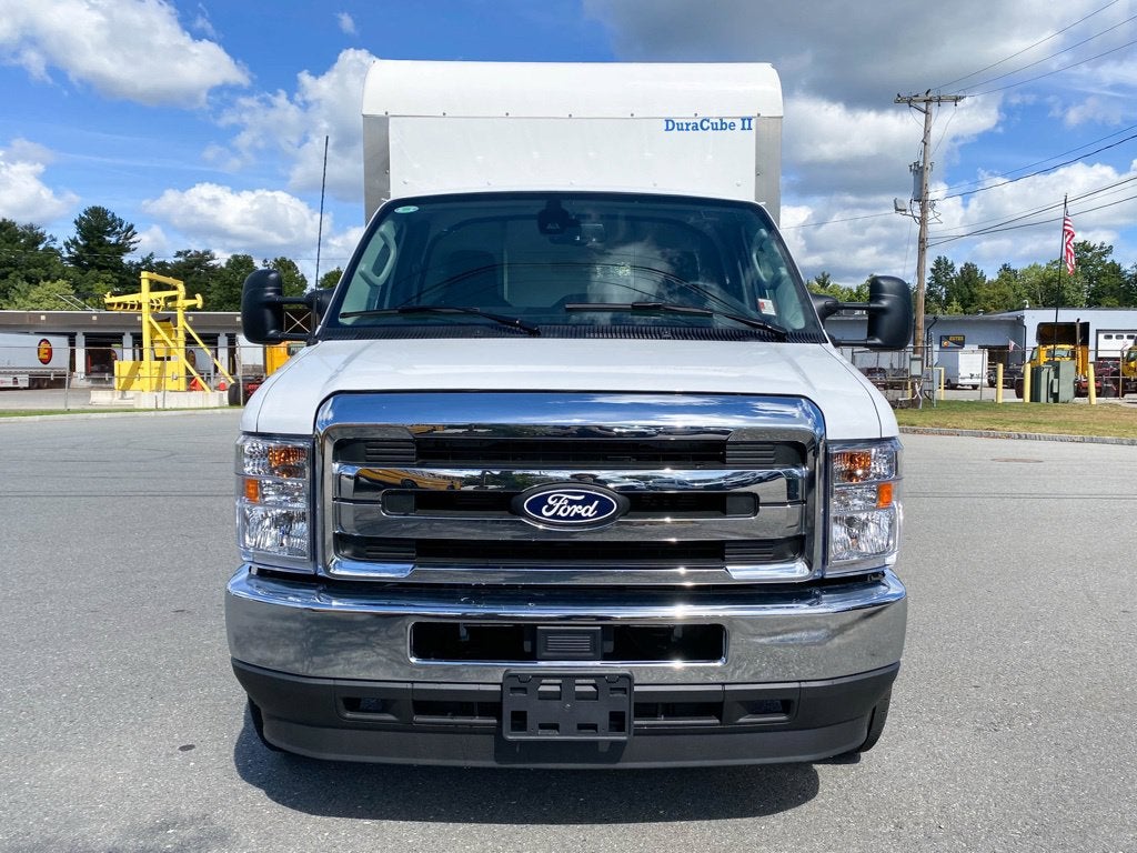 2027 Ford E-Series Cutaway E-350 SRW