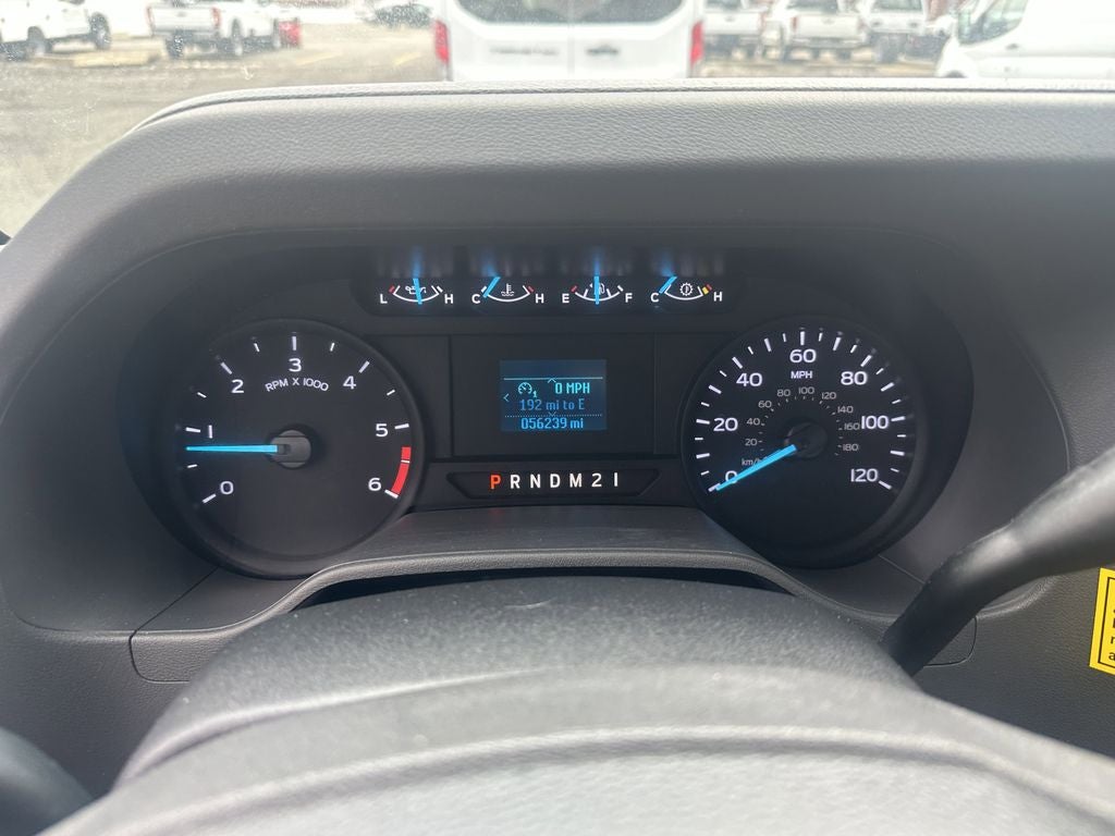 2023 Ford E-350SD FOOT W/LIFT GATE