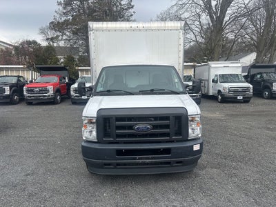 2023 Ford E-350SD FOOT W/LIFT GATE