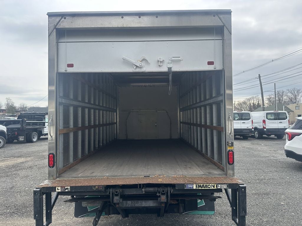 2023 Ford E-350SD FOOT W/LIFT GATE