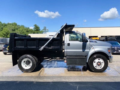 2027 Ford F-750 Base