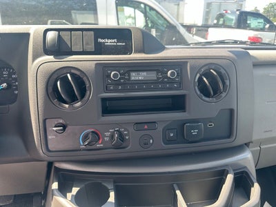 2027 Ford E-Series Cutaway E-450 DRW