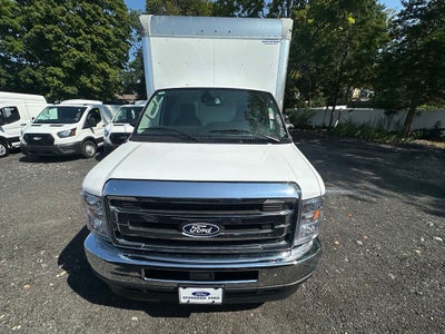 2027 Ford E-Series Cutaway E-450 DRW