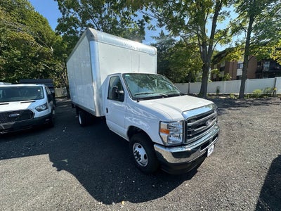 2027 Ford E-Series Cutaway E-450 DRW