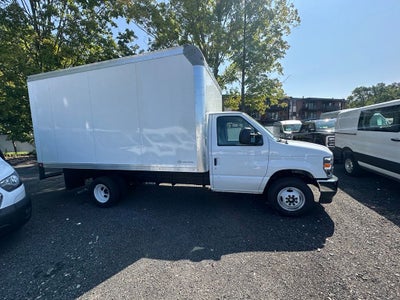 2027 Ford E-Series Cutaway E-450 DRW