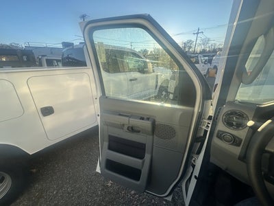 2026 Ford E-Series Cutaway 14ft Box Truck