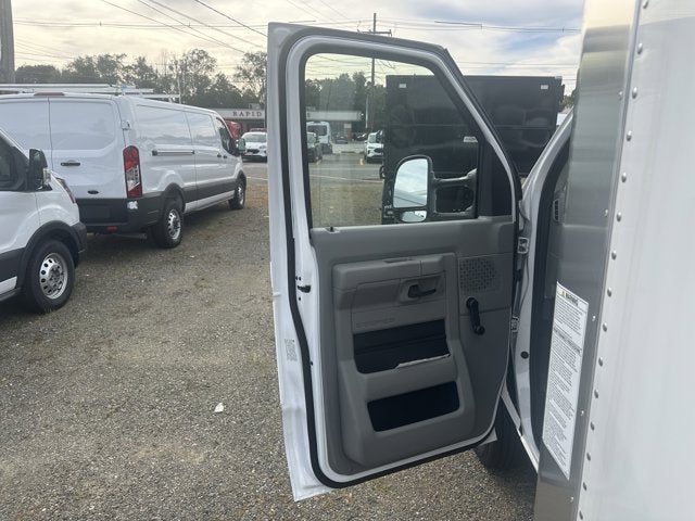 2026 Ford E-Series Cutaway 14ft Box Truck