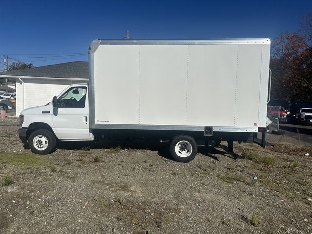 2026 Ford E-Series Cutaway 14ft Box Truck