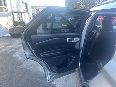 2022 Ford Explorer Platinum 4WD V-6 M/Roof