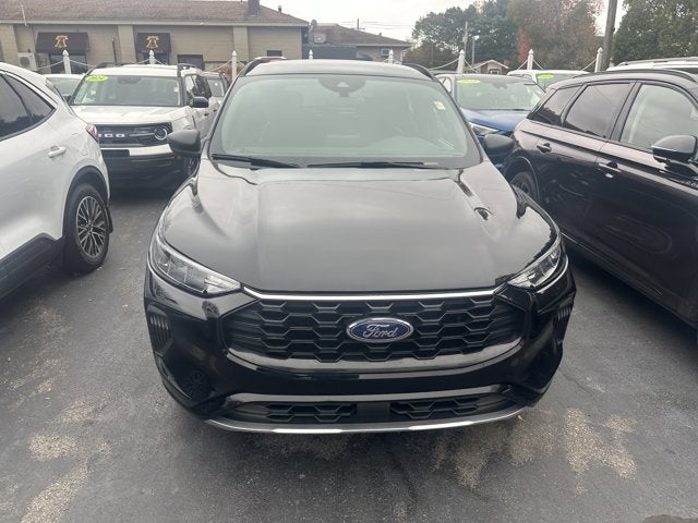 2023 Ford Escape ST-Line FWD