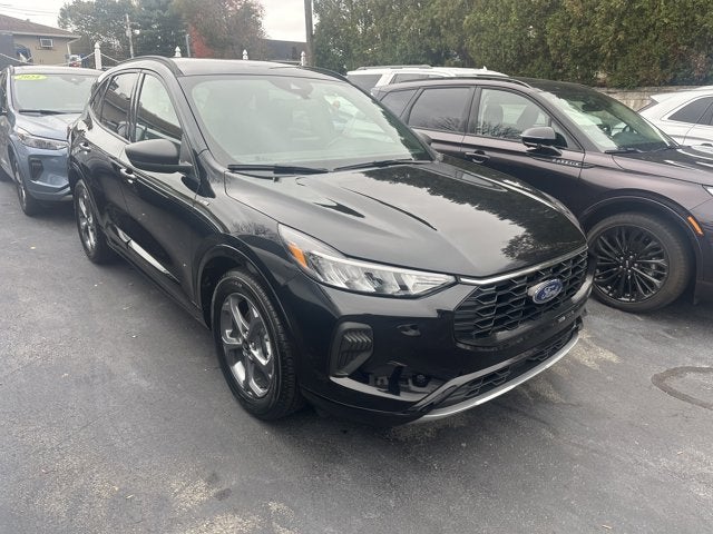 2023 Ford Escape ST-Line FWD