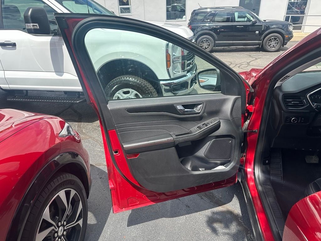 2022 Ford Escape SEL AWD M/Roof
