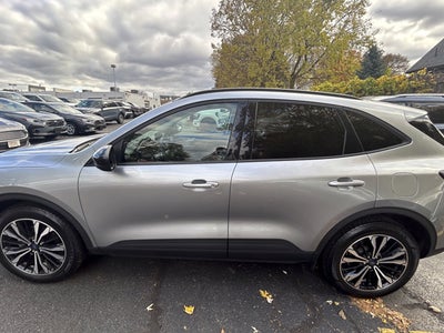 2022 Ford Escape SEL AWD M/Roof Navigation