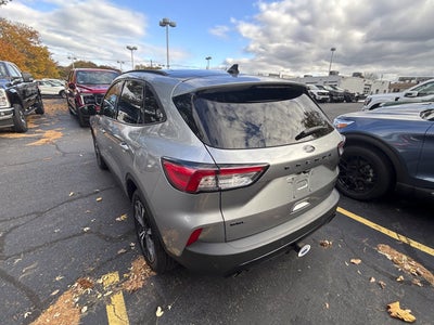 2022 Ford Escape SEL AWD M/Roof Navigation