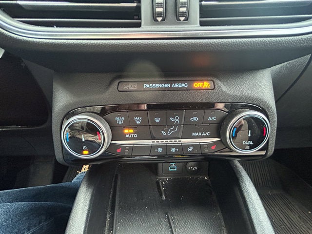 2022 Ford Escape Titanium AWD Elite Pkg. M/Roof