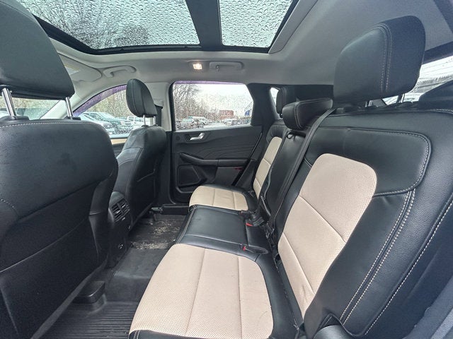 2022 Ford Escape Titanium AWD Elite Pkg. M/Roof