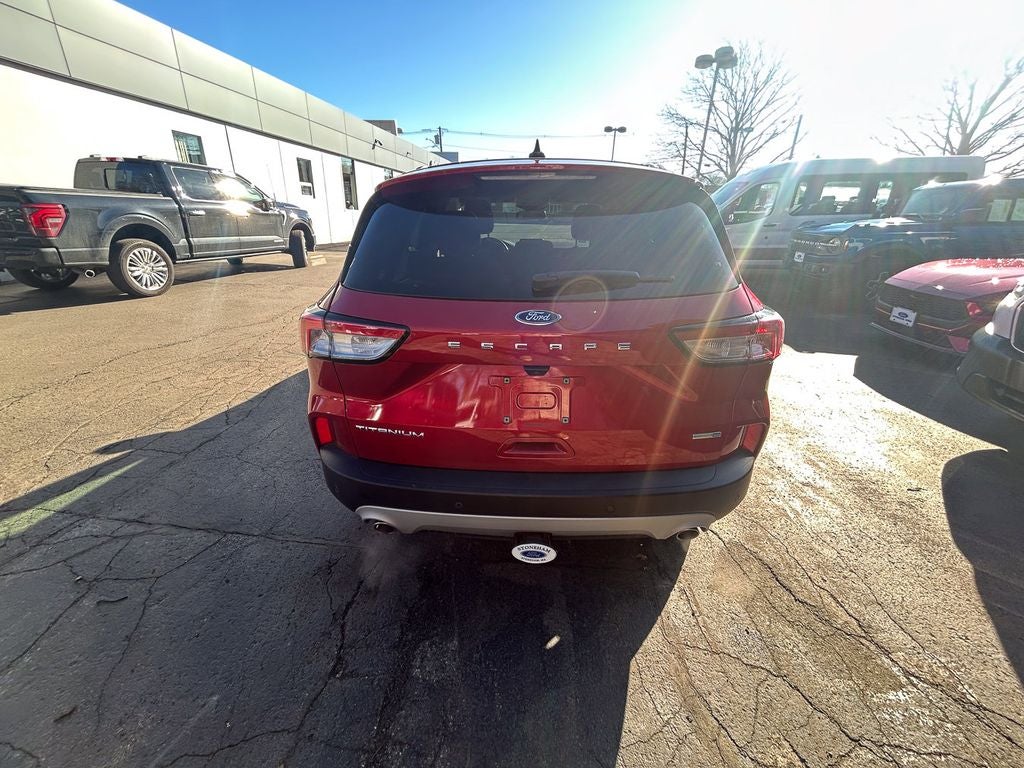 2020 Ford Escape Titanium