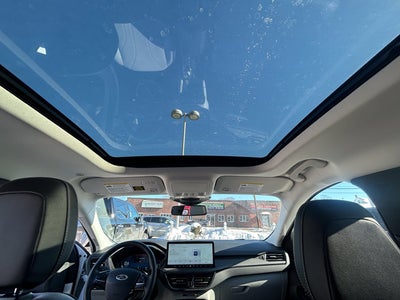 2025 Ford Escape Platinum AWD M/Roof