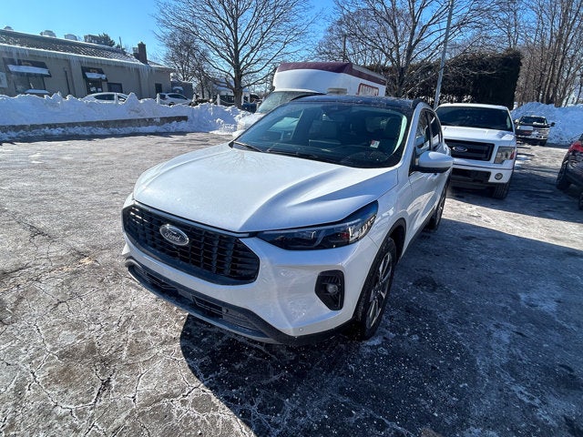 2025 Ford Escape Platinum AWD M/Roof