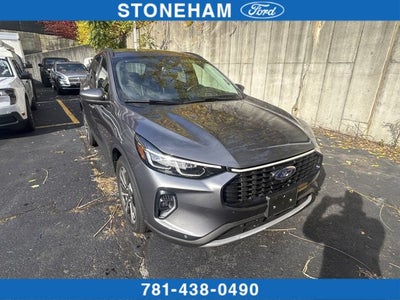 2023 Ford Escape Platinum AWD