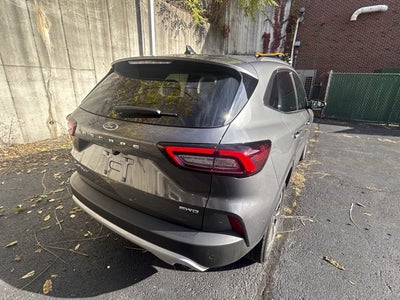 2023 Ford Escape Platinum AWD