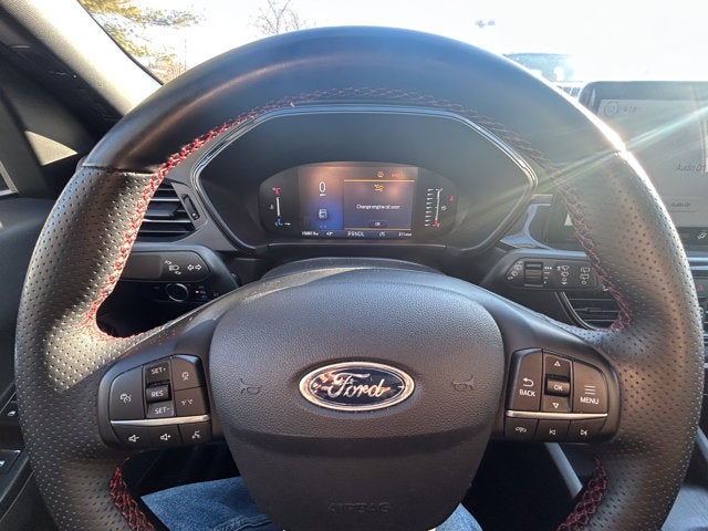 2024 Ford Escape ST-Line AWD M/Roof Nav.