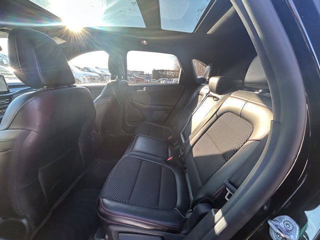 2024 Ford Escape ST-Line AWD M/Roof Nav.