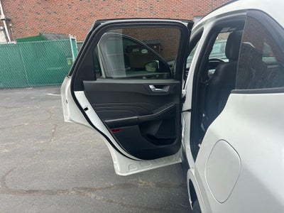 2023 Ford Escape ST-Line Select AWD M/Roof Nav.