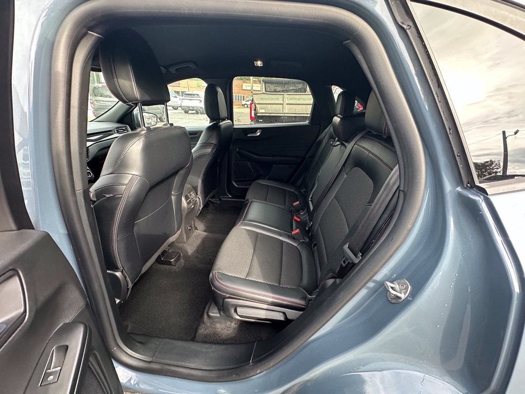 2025 Ford Escape ST-Line Select