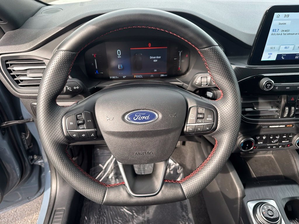 2025 Ford Escape ST-Line Select