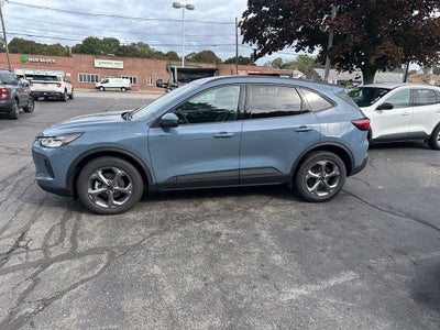 2025 Ford Escape ST-Line Select