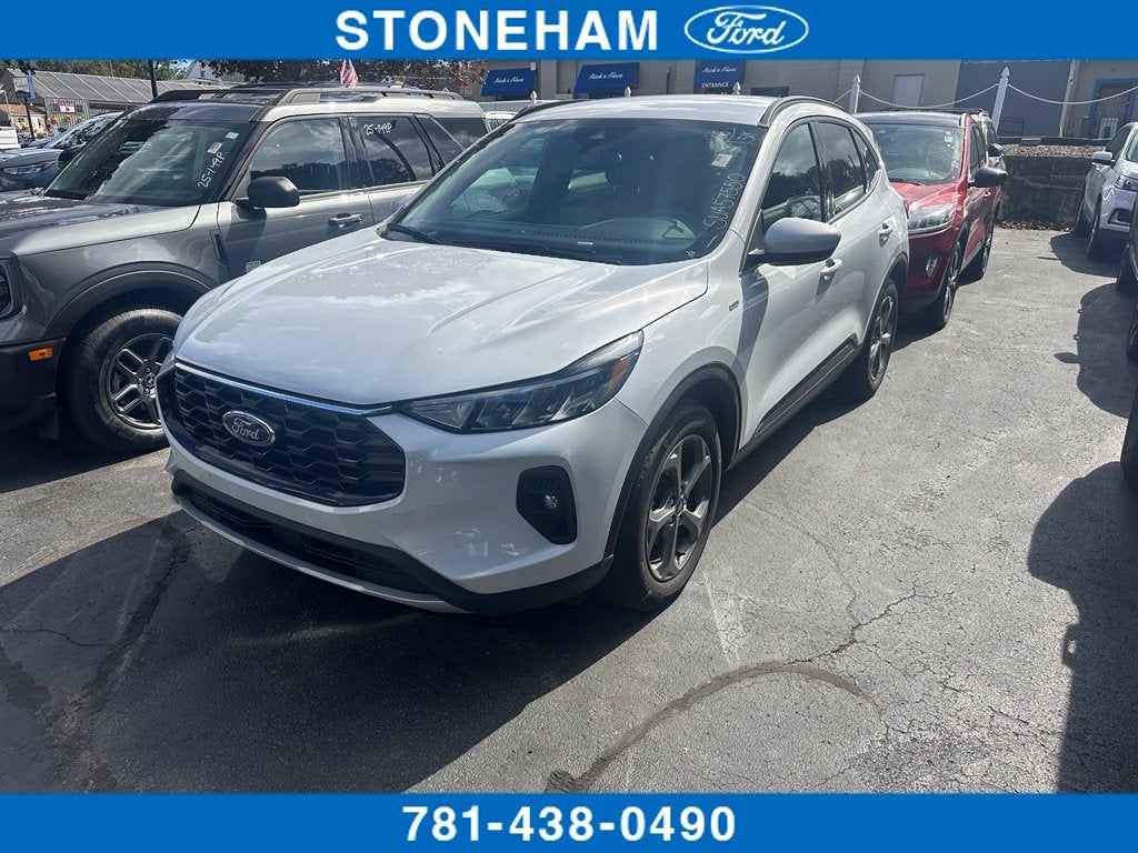 2025 Ford Escape ST-Line Select