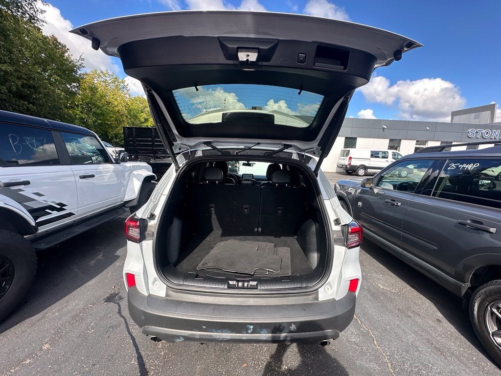 2025 Ford Escape ST-Line Select