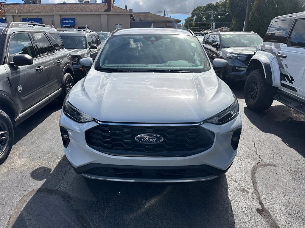 2025 Ford Escape ST-Line Select