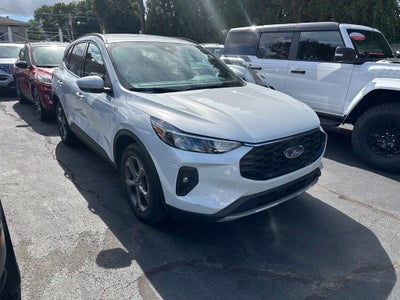 2025 Ford Escape ST-Line Select